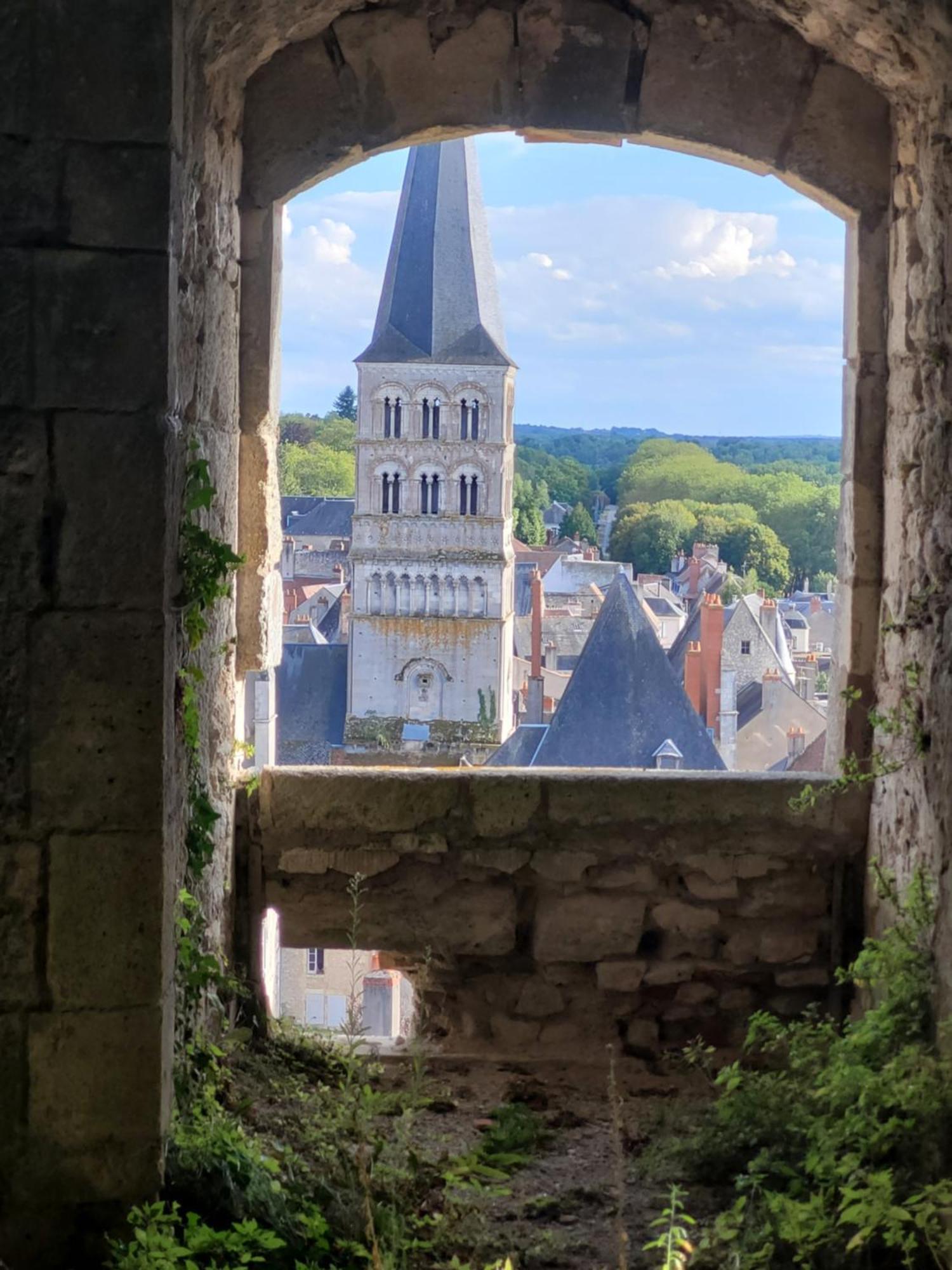 La Cour Du Chateau Ла-Шаріте Екстер'єр фото